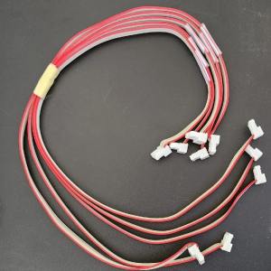 AMP Cables 4 pin, 0.5 Metres